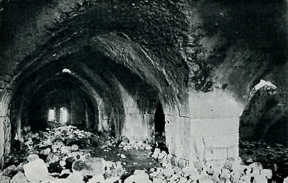 Château de Saône. L'écurie.