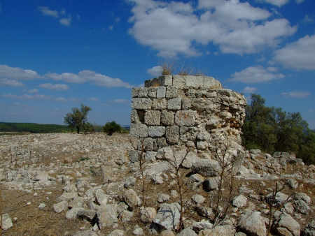 Ruines de la forteresse des croisés de Blanche Garde