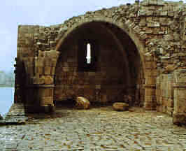 Sidon, château de la Mer. La grande salle - Image Jean Mesqui