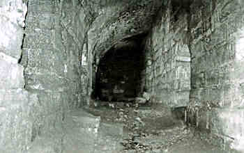 Tortose, galerie tour maitresse - Image Jean Mesqui