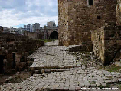 Tripoli, vue de la cour du châteaux